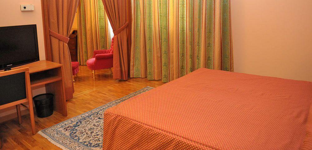 Hotel Svevo Gioia Del Colle Ngoại thất bức ảnh