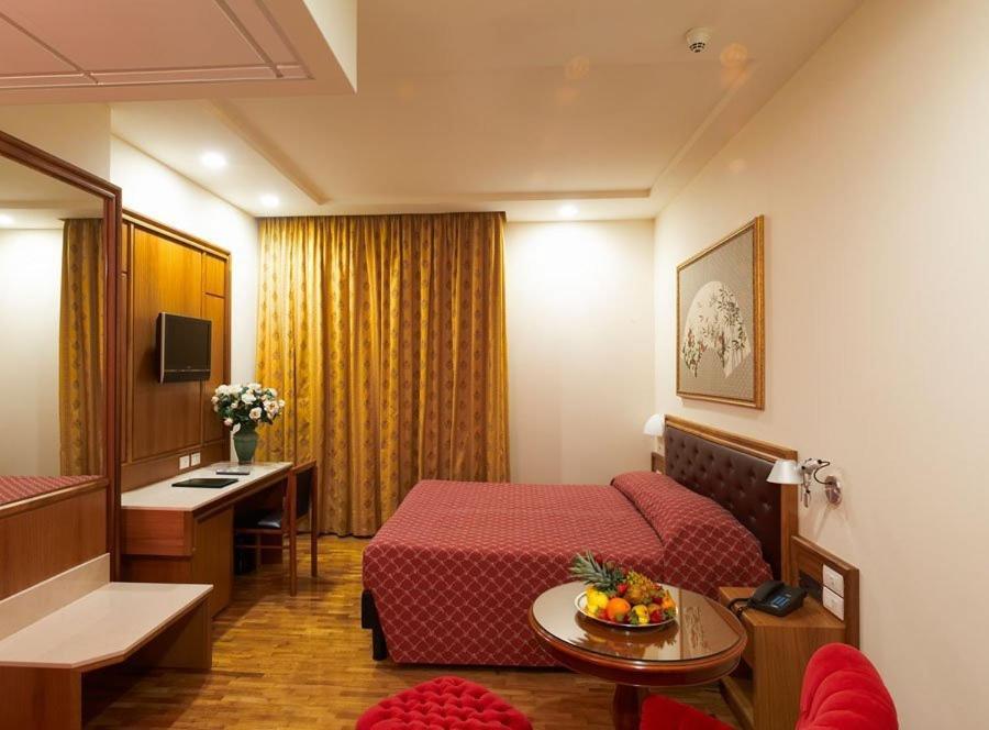 Hotel Svevo Gioia Del Colle Phòng bức ảnh